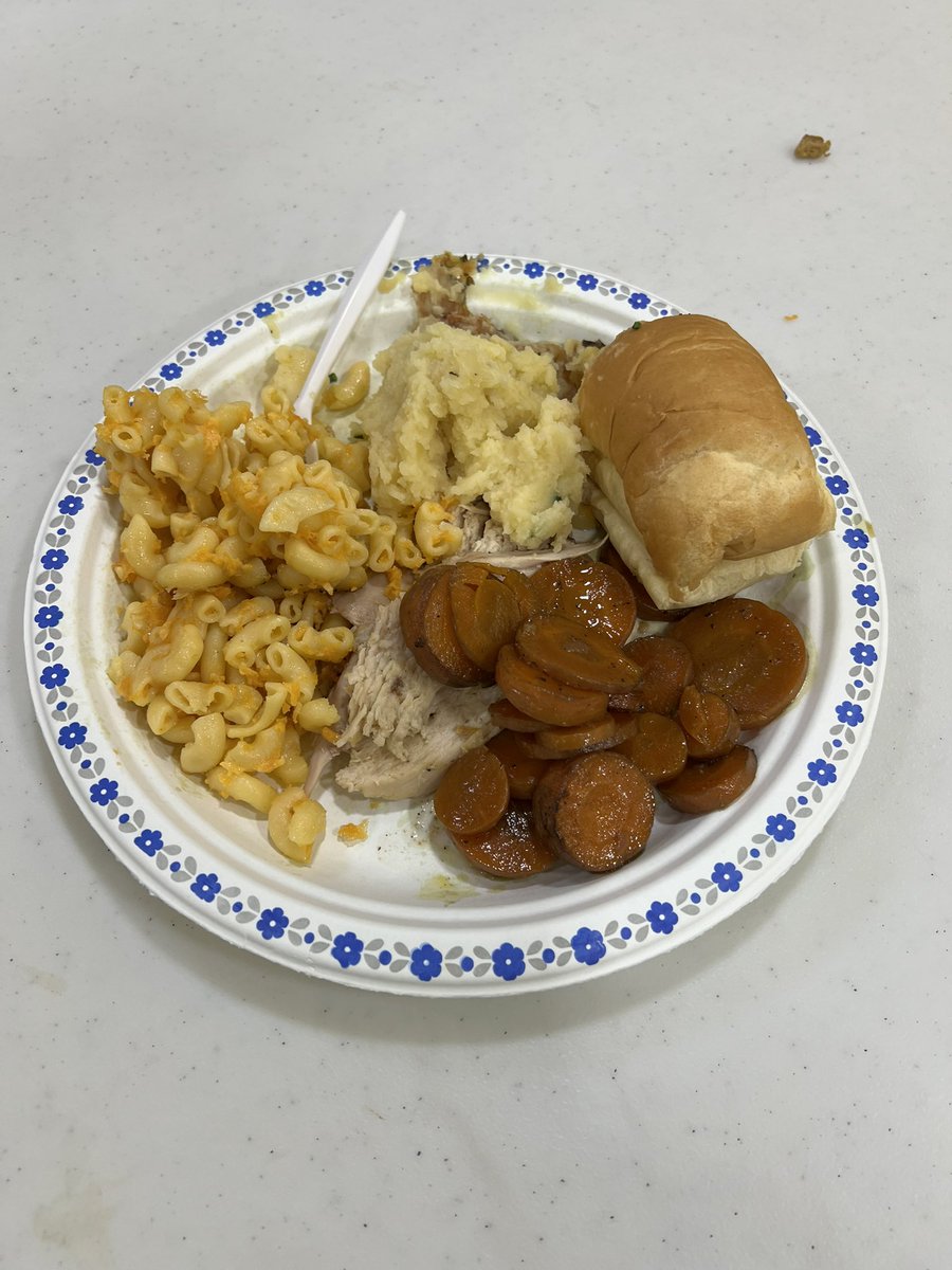 Our Thanksgiving lunch was a fantastic success. It’s always so lovely to have our students, their families, and our staff gather together to celebrate. <a href="/TeacherKateRyck/">Katie Ryckman</a> <a href="/GEDSB/">Grand Erie District School Board</a> <a href="/mrjallison/">Jeff Allison</a> @gregcarr77 <a href="/KGrahamGEDSB/">Kevin Graham</a>