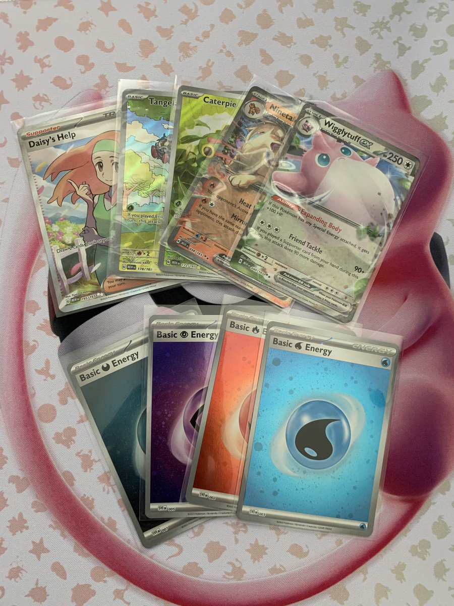 SnowyCollects's tweet photo. My mew upc pulls 🥲

#pokemon #pokemontcg #mewupc https://t.co/BRBtSETudJ