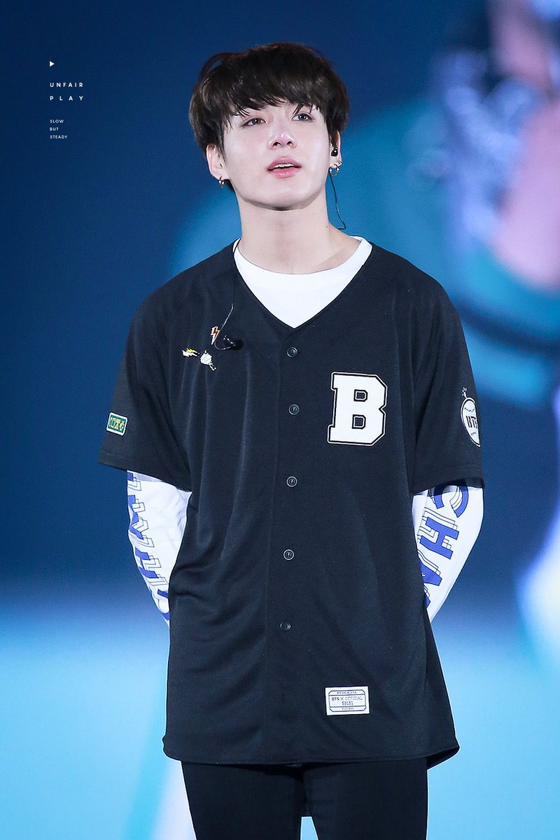 j9ook613's tweet photo. 머삼터 정국이를 어떻게 안 사랑하지 https://t.co/fTiXmYMQz8