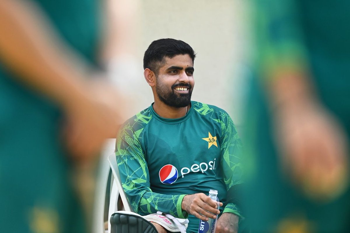 How many runs will Babar Azam score against Sri Lanka.....? #Worlds2023 #WorldCup2023 #BabarAzam #PAKvsNED #BabarAzam #pakvsind #teamgreen #BabarAzam