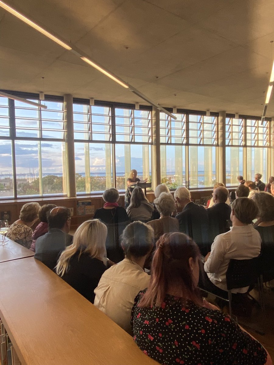 Alison Wells ❤️💃📝📚 tweet media