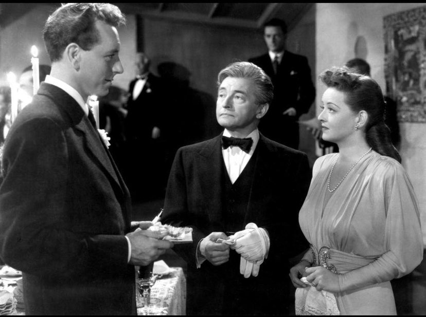 MEHenreid's tweet image. Hi! Been gone a while working hard on documentary! I’m excited to tell you that you can see DECEPTION on Noir Alley on @tcm Sat night/Sun morning with @EddieMuller ! Fitting post today, the day we lost our dear Bette in 1989.
#PaulHenreid #BetteDavis #ClaudeRains @_BetteDavis