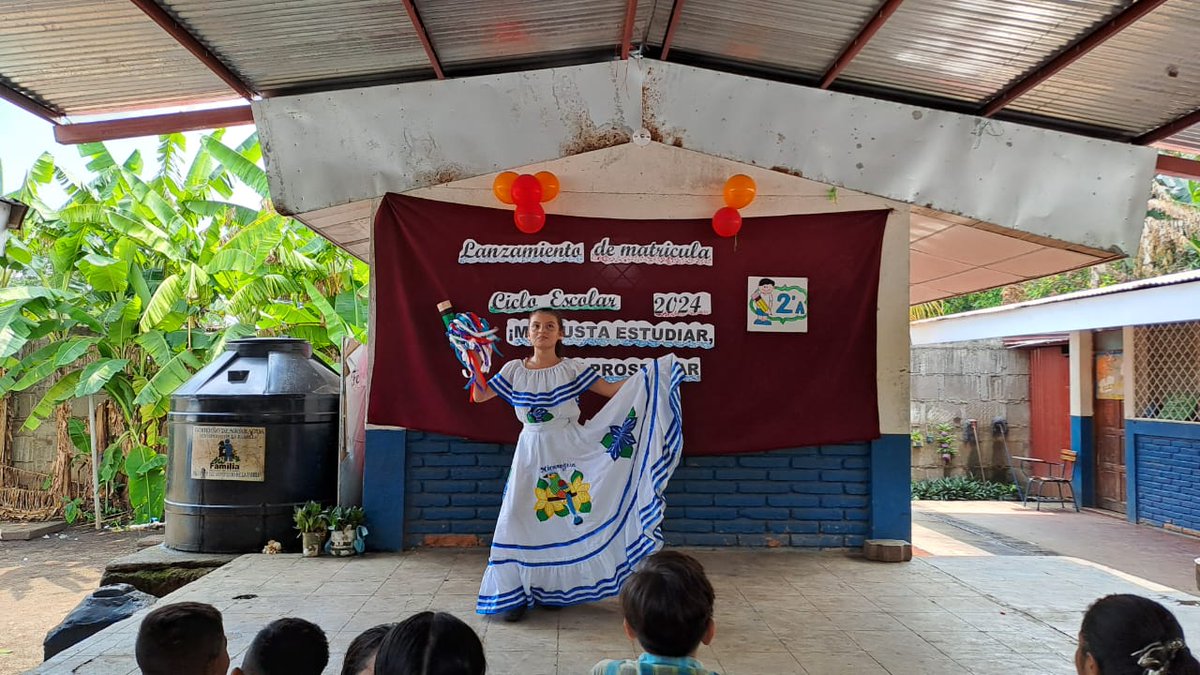 DTicuantepe's tweet photo. Lanzamiento de Matrícula del Ciclo Escolar 2024 en cada centro educativo "Me gusta estudiar, voy a prosperar".
Cada escuela se prepara a partir del 09 de octubre para recibir a los padres de familia.
#MatriculateYa. https://t.co/ysrAdALkrK