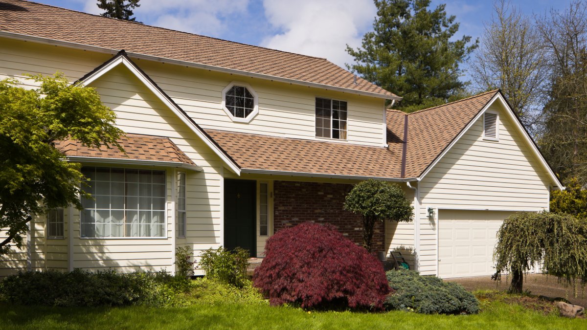 Buying a home? Check out our exclusive inventory of homes for sale to find a home listed without seller's agent fees. spr.ly/6017uO6v1