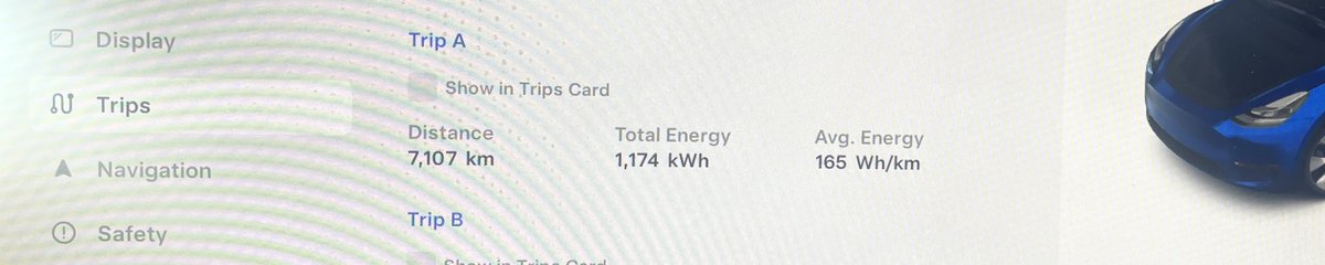 Y__Tesla's tweet image. We did 4416 miles / 7107km with average consumption of 266Wh/mi  //  165Wh/km
That includes speedy highway rides including German Autobahn!!!
@tesla Model Y is a BADASS CAR!!!

🙏 @elonmusk n’ @Tesla team!!

#Tesla #teslamodely #tesladesign #teslaclub #teslaowners #teslaroadtrip