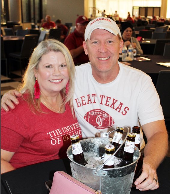 OUDallas's tweet image. BEAT TEXAS WEEKEND IS HERE!!!

Pep Rally Event Tonight @ 5PM! 
Watch Party Tomorrow @ 10AM!