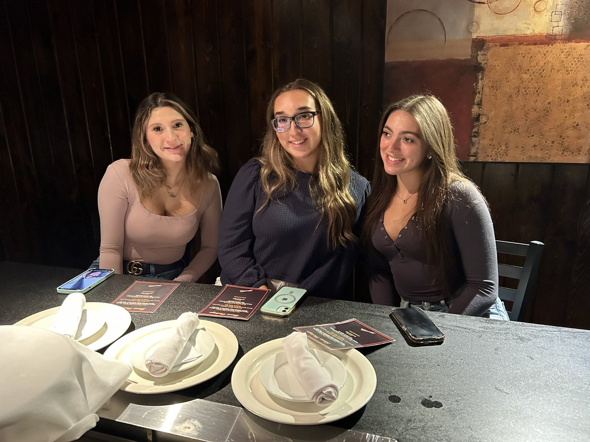 msromeroxhs tweet media