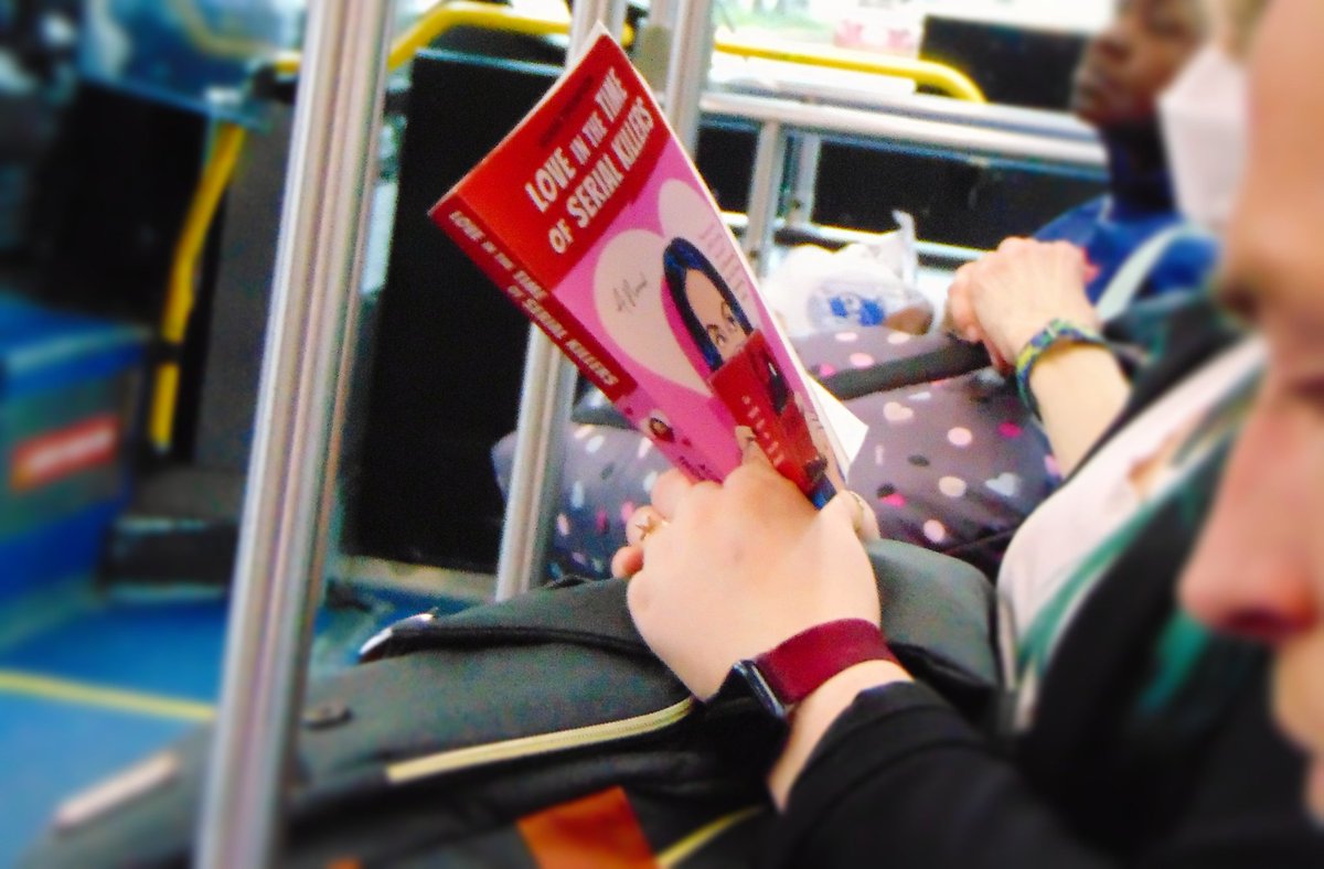 vaughnchicago's tweet photo. She's got some interesting reading for her commute. #DatingIsHard https://t.co/J5VUcCSST0