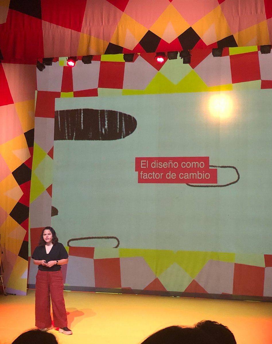 sopitas's tweet image. Exploramos What Design Can Do México 2023 en su 4ta edición. Este evento reunió a mentes creativas y apasionadas del diseño para abordar temas importantes como la emergencia climática y la equidad de género.🌟🎙️🇲🇽 @wdcdmxgnp #WhatDesignCanDo #WhatDesignCanDoMexico #WDCDMXGNP