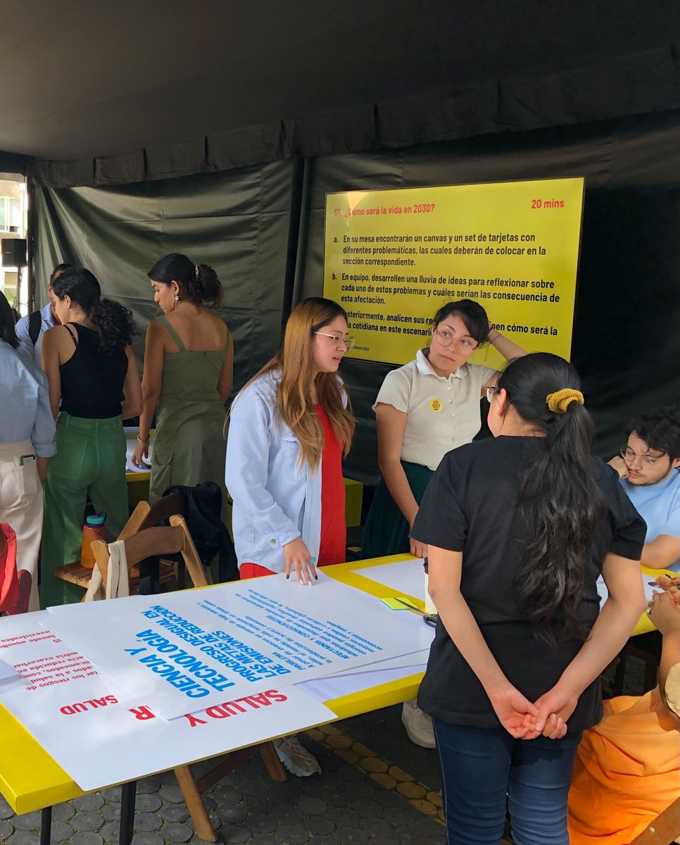 sopitas's tweet image. Exploramos What Design Can Do México 2023 en su 4ta edición. Este evento reunió a mentes creativas y apasionadas del diseño para abordar temas importantes como la emergencia climática y la equidad de género.🌟🎙️🇲🇽 @wdcdmxgnp #WhatDesignCanDo #WhatDesignCanDoMexico #WDCDMXGNP