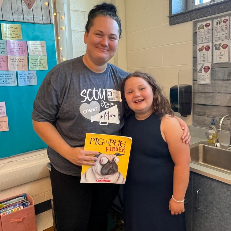 CWWestElem's tweet image. Mrs. Schweigert's 2nd grade class had a Mystery Reader come into school yesterday. A huge thank you to Mrs. Ermold for reading us a funny book and starting our day off great! #WeAreWeiser #goScouts