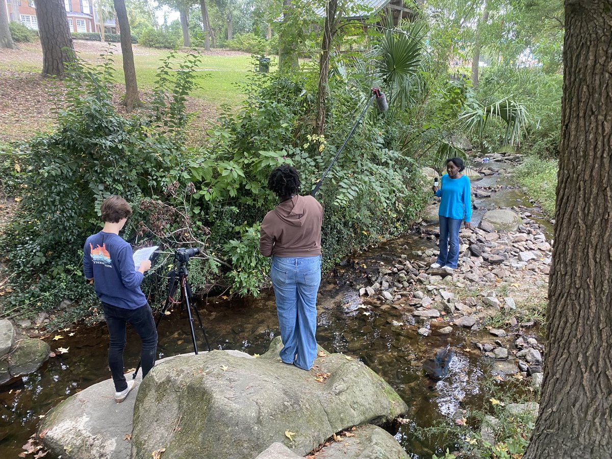 Lex2Be's tweet photo. Exploring Cayce in our big outdoor classroom today was a fantastic team building activity. This group of multimedia students work flawlessly together. We'll have a new show out next week.#Lex2ube @L2IC_CATE @CityofCayce https://t.co/5cRHV4AKIJ