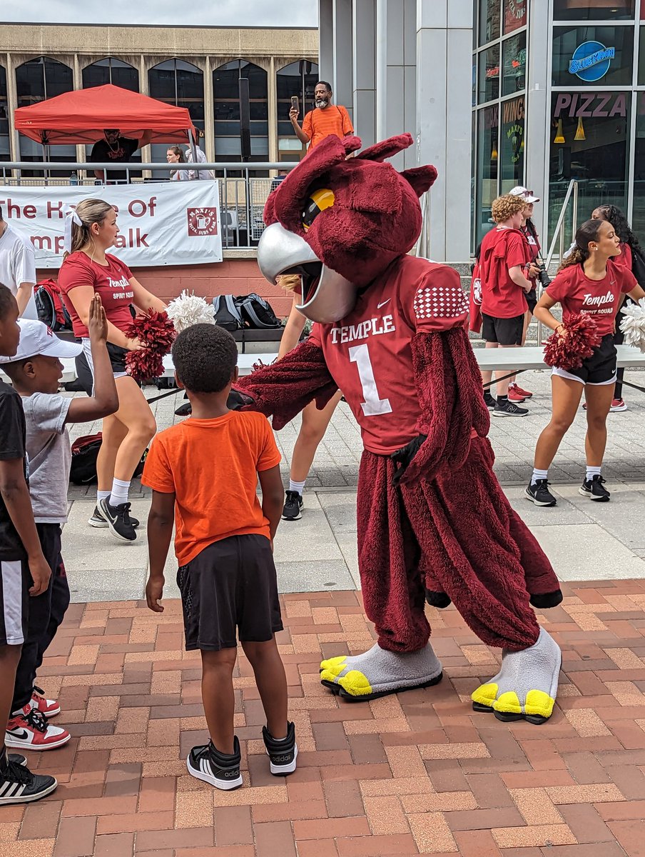 It was great to see the younger <a href="/TempleUniv/">Temple University</a> community members getting a chance to share some school spirit.