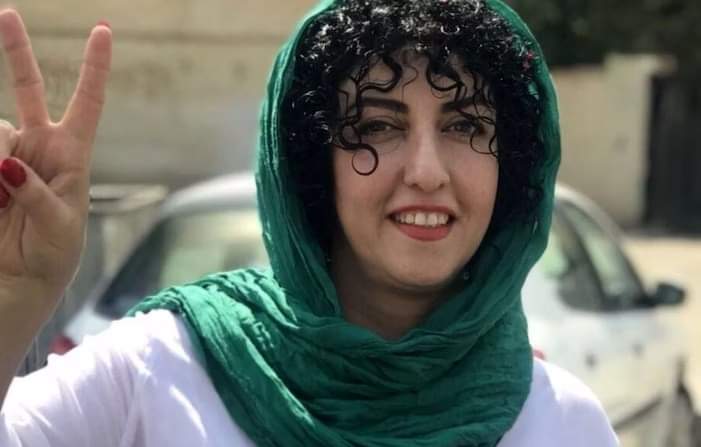 'Mulher, Vida, Liberdade' 

A activista  pelos direitos humanos iraniana Narges Mohammadi! 💠
❗️ Premio Nobel da Paz  2023 ❗️

#Mulher #Vida #liberdade
#premionobeldapaz
#direitos #direitoshumanos #liberdade #Paz #Direitosdasmulheres