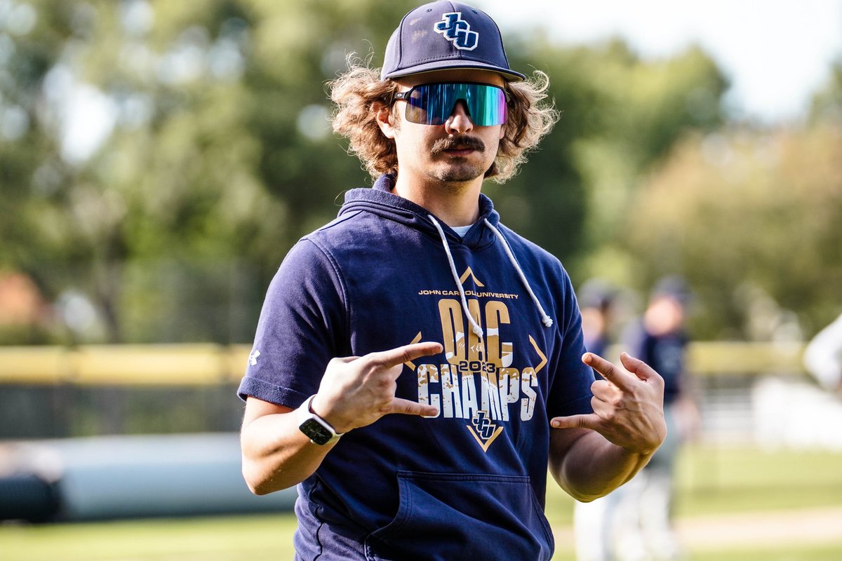 Happy #NationalCoachesDay to the best in the business 👊🏼

#GoStreaks⚡️