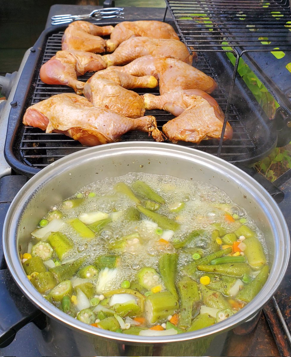 Kinthiris's tweet image. Dad and I threw down on the grill today.