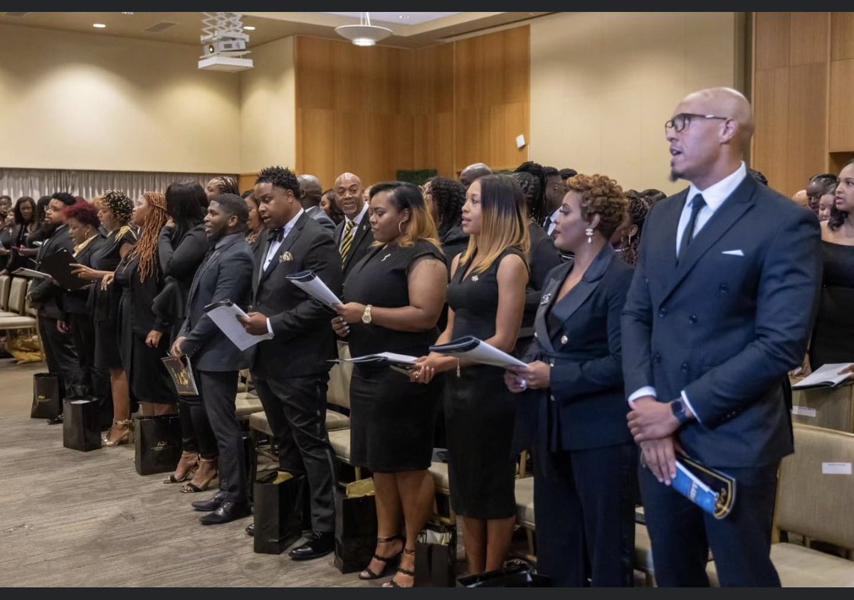 ThePeoplesPrincipal tweet media