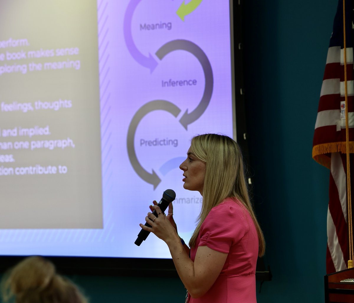 BISHouston's tweet image. Learning from the experts! Enjoying afternoon tea at our reading skills masterclass for parents to understand more about supporting our #naeachievers as they move into the next phase of their reading journey, moving from learning to read to reading to learn!  #BISHouston