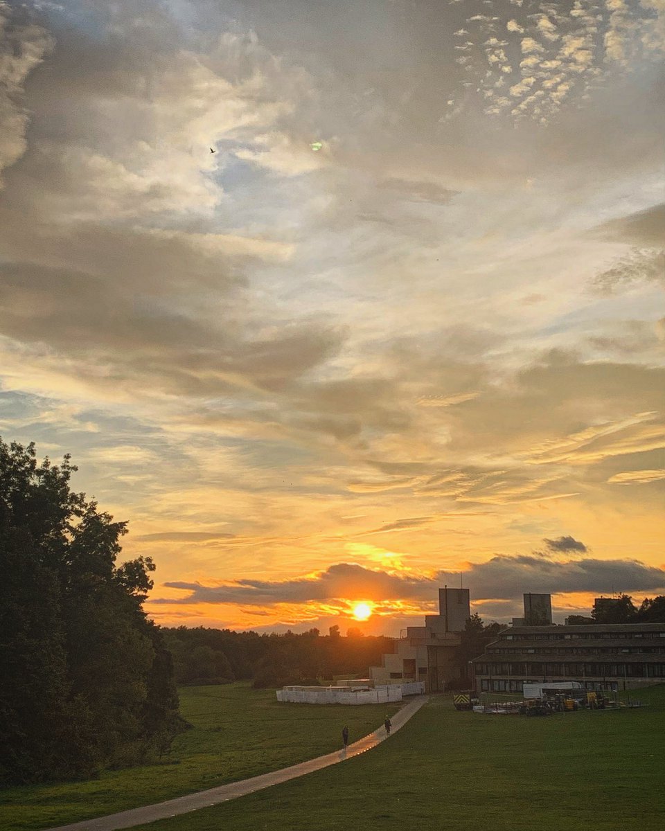 Another week complete . Happy Friday night all x #ueasunset #ueabroad #uea #thisisuea #ueanorwich #norwich #sunset #fridaynight #goldenhour #fromadistance #beauty #bigskies #norfolkskies #norfolk #eastanglia #uk