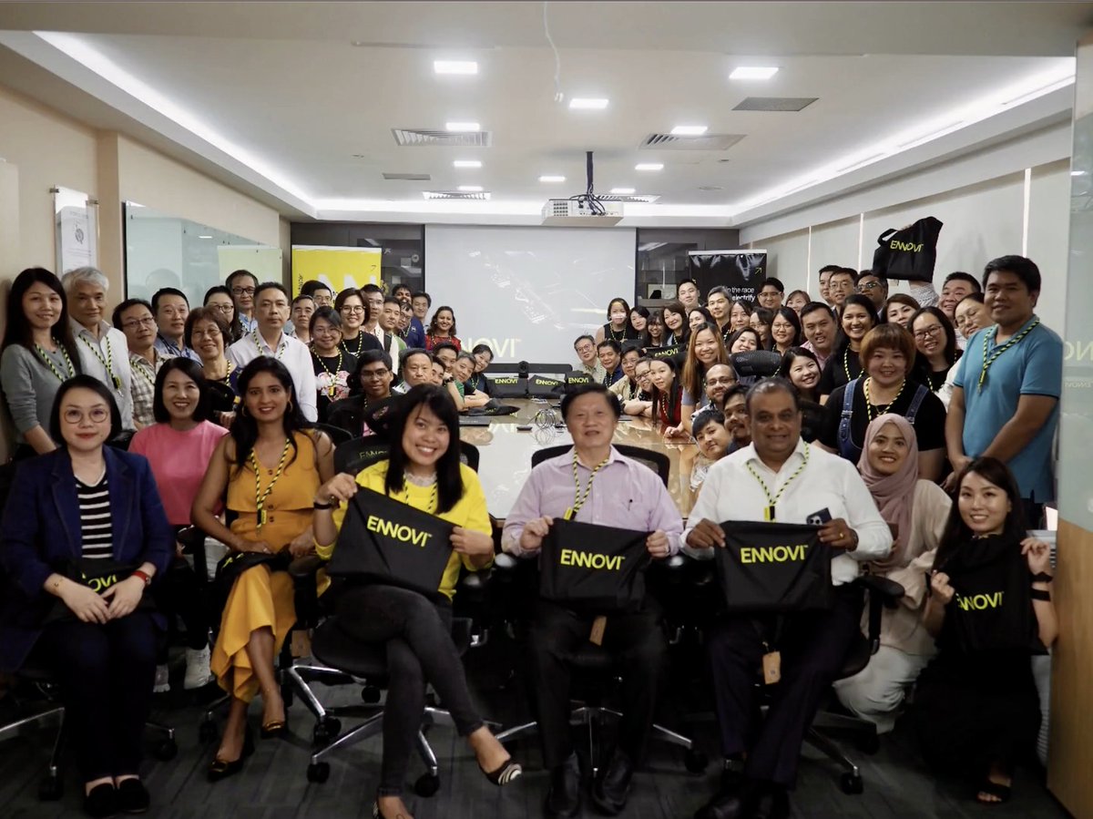__ENNOVI's tweet photo. @ENNOVI took center stage on Friday at our Singapore HQ! It was buzzing with energy and filled with excitement towards new beginnings and electrifying possibilities. 🎉 #weareENNOVI https://t.co/VJ7GOScqMc
