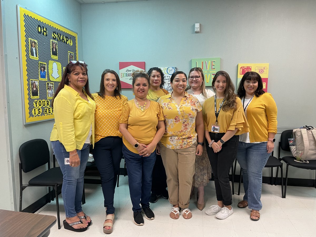 Our Cougars wore yellow today and pledged to treat everyone on campus with respect! 🐾😊
<a href="/NISDClark/">Tom C. Clark HS</a> <a href="/ClarkTxLib/">Clark HS Library</a> <a href="/Clarkpub/">Clark Journalism</a> <a href="/TCClarkAVID/">ClarkAVID</a> <a href="/ClarkTAFE/">TAFE - Clark High School</a> <a href="/NISDCounseling/">NISD Counseling</a> <a href="/NCANorthside/">♥️Northside Counselors Association♥️</a>