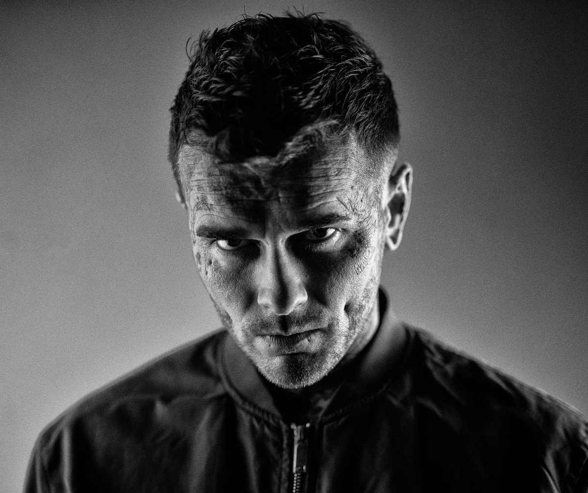 CarronArthur's tweet photo. Yesterdays shoot with the fab #bazblack #portraitphotography #blackandwhitephotography #headshots #actor #canonphotography https://t.co/BcmksislO8