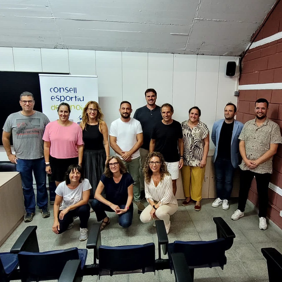 CEAnoia's tweet photo. Imatges de l’Assemblea Ordinària i Extraordinària del @CEAnoia, presentació de la nova junta i presentació dels 72 Jocs Esportius Escolars de l’Anoia.

#assemblea #ceanoia #esportescolar #esportpopular #donemjoc https://t.co/X50POaAvMs