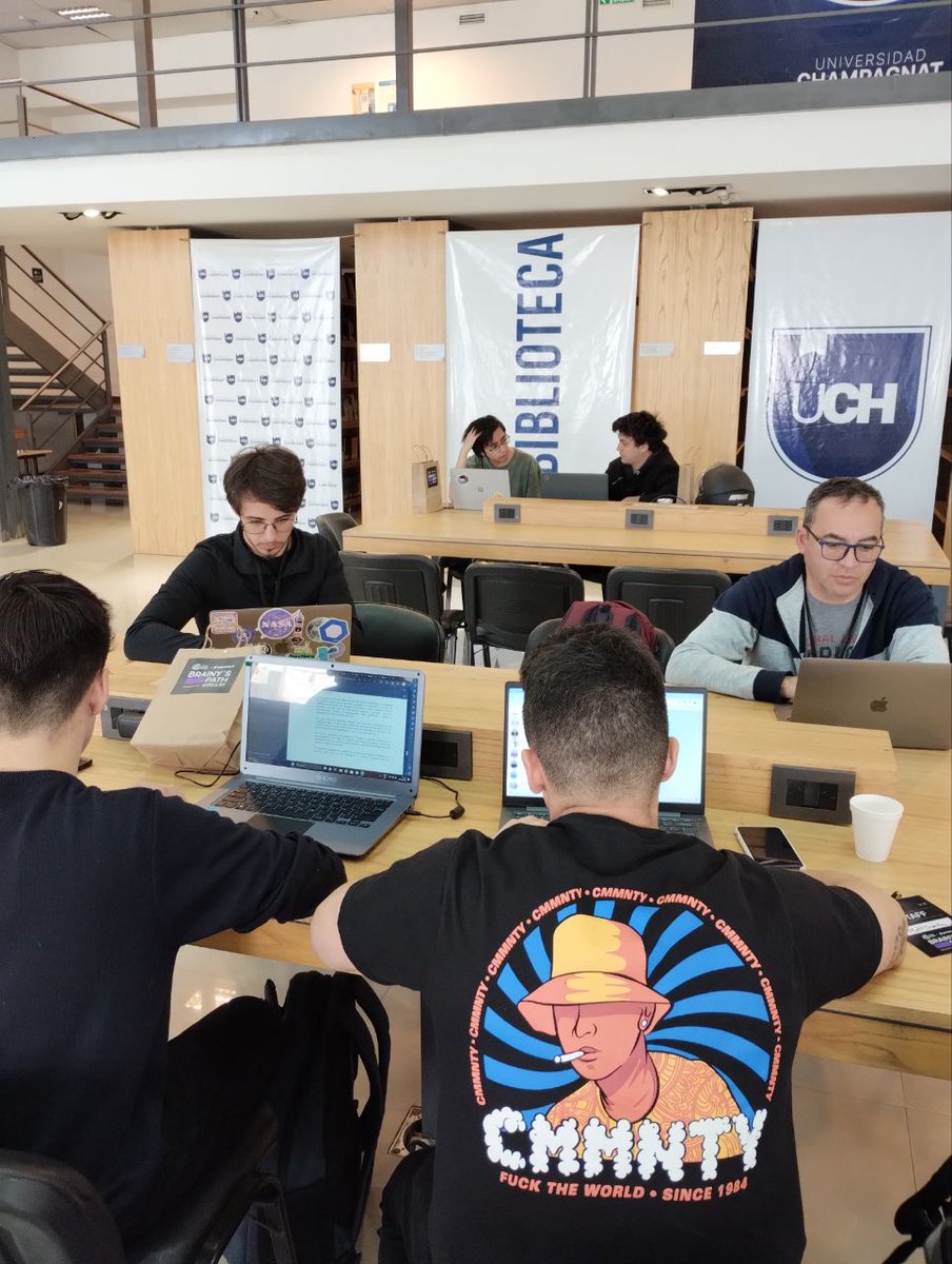ThinkandDev's tweet photo. ¡Seguimos! 🔥

#KingOfDevs https://t.co/6kaJwCAQer