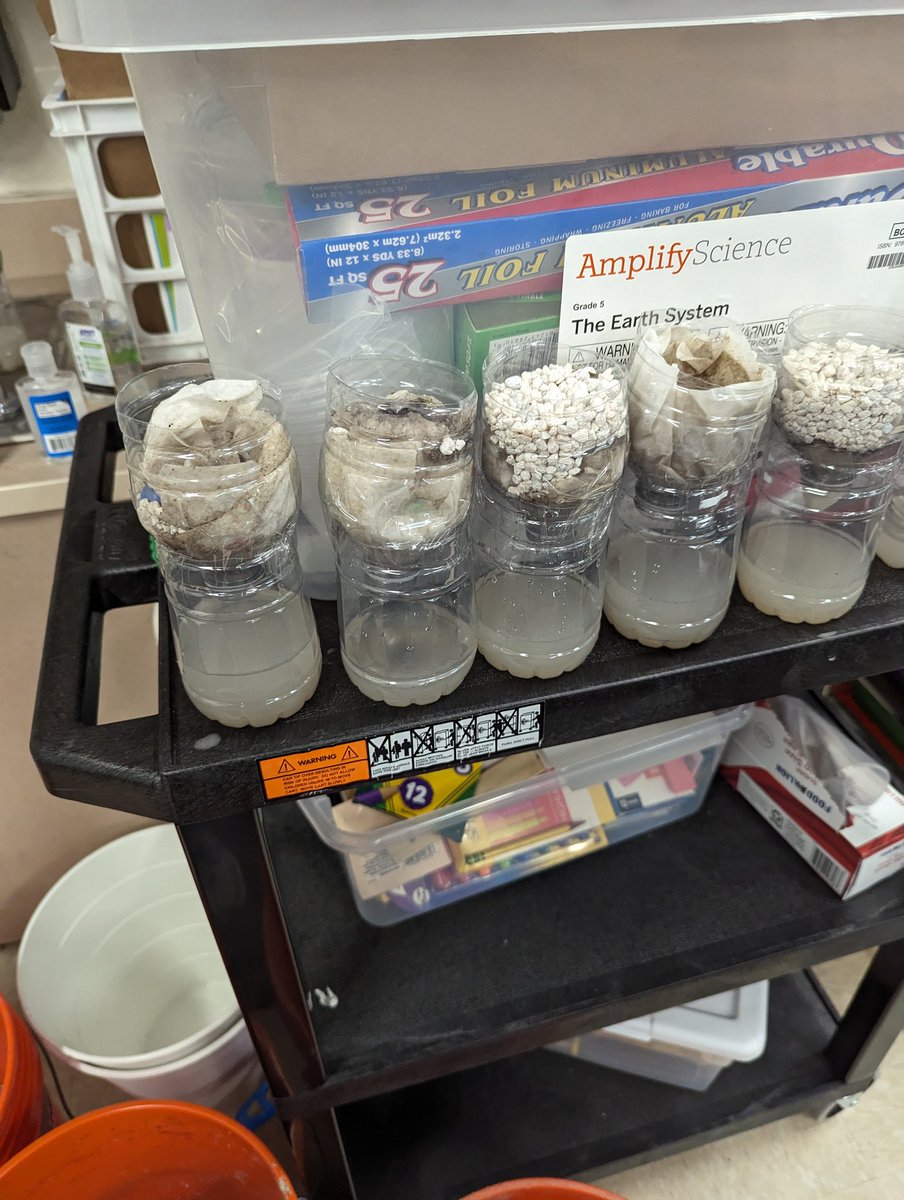 mandinelligan's tweet image. Mrs. Lewis's and my homerooms showed off engineering and science skills designing water filtration systems. #scienceisawesome @pelewis8 @ngilmore012024 @elathelitway @gad1127 @WebsterScdenise @EmmerGeo @MedPro21