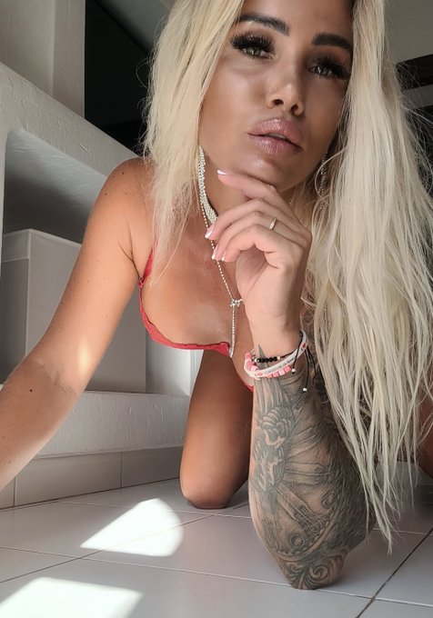 Sample of many photoset  you will find on my #onlyans  😘 . Only 5,50$ per month 😘  https://t.co/vfOiyBUOl6  #model<a href="/tag/onlyans"class="tags">#onlyans</a><a href="/tag/model"class="tags"><span>#model</span></a><a href="/tag/polishmodel"class="tags"><span>#polishmodel</span></a><a href="/tag/photomodel"class="tags"><span>#photomodel</span></a><a href="/tag/modelka"class="tags"><span>#modelka</span></a><a href="/tag/mod"class="tags"><span>#mod</span></a>