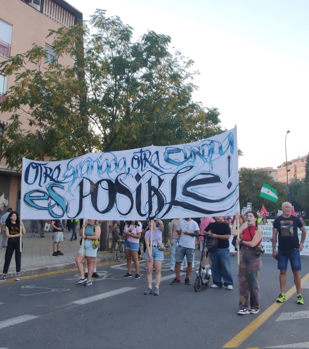 En el marco de la cumbre de la Alhambra, asociaciones, colectivos, sindicatos y partidos han organizado durante dos semanas una cumbre social bajo el lema "Otra Granada, otra Europa es posible". 

<a href="/cumbresocialgr/">Cumbre Social de Granada 2023</a>

⬇️⬇️⬇️