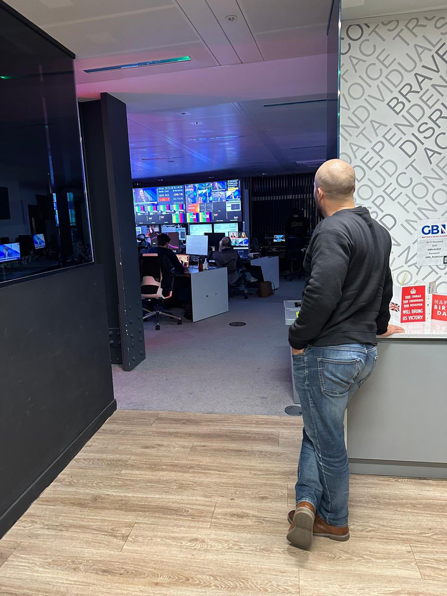BTS at @GBNEWS with our client @Ben_williams_CM founder of @letsloopin. Tune in now to hear Ben in convo with @mrmarkdolan about his remarkable journey from Afghan battlefield to AI boardroom 👉 gbnews.com/watch/live