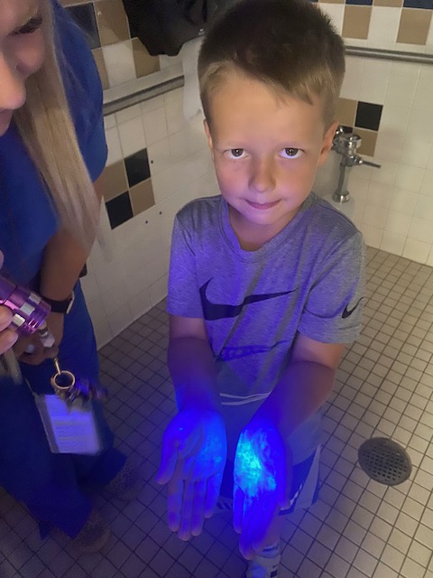 Anthem School tweet media