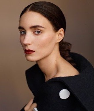 FilmUpdates's tweet photo. Luca Guadagnino reveals that his Audrey Hepburn biopic, starring Rooney Mara, is no longer in the works.

(via: @sunflowroceans) https://t.co/XOKBDBy12A