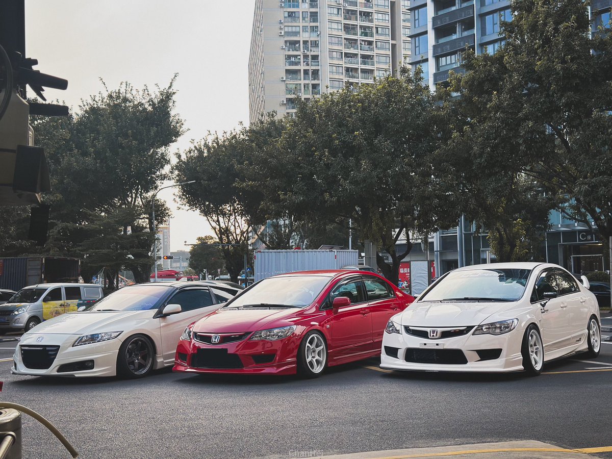 ChanheiP's tweet photo. 私の3人の赤ちゃん
#fd2
#fa1
#zf1 https://t.co/VBWlNIU7x3