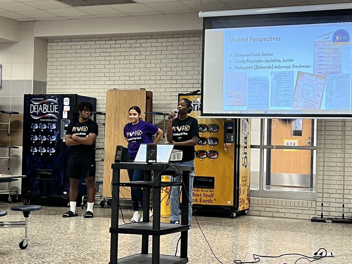 Josh Eason tweet media