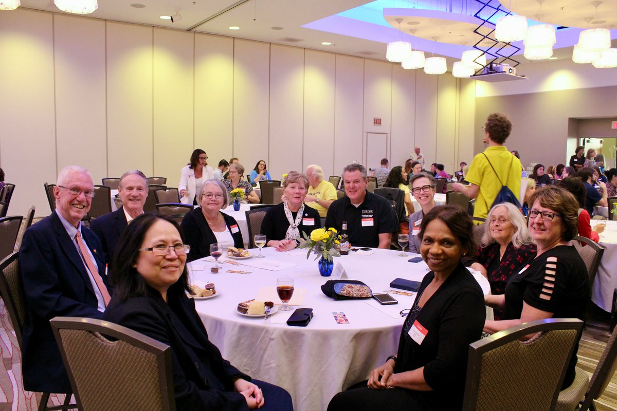 Cheers to the orange and cheers to the blue. We loved celebrating our anniversary with you! Thanks to everyone who joined us on campus this week and in Chicago in June to celebrate 130 years of the #iSchoolUI and 75 years of our PhD program! 🔸🔹