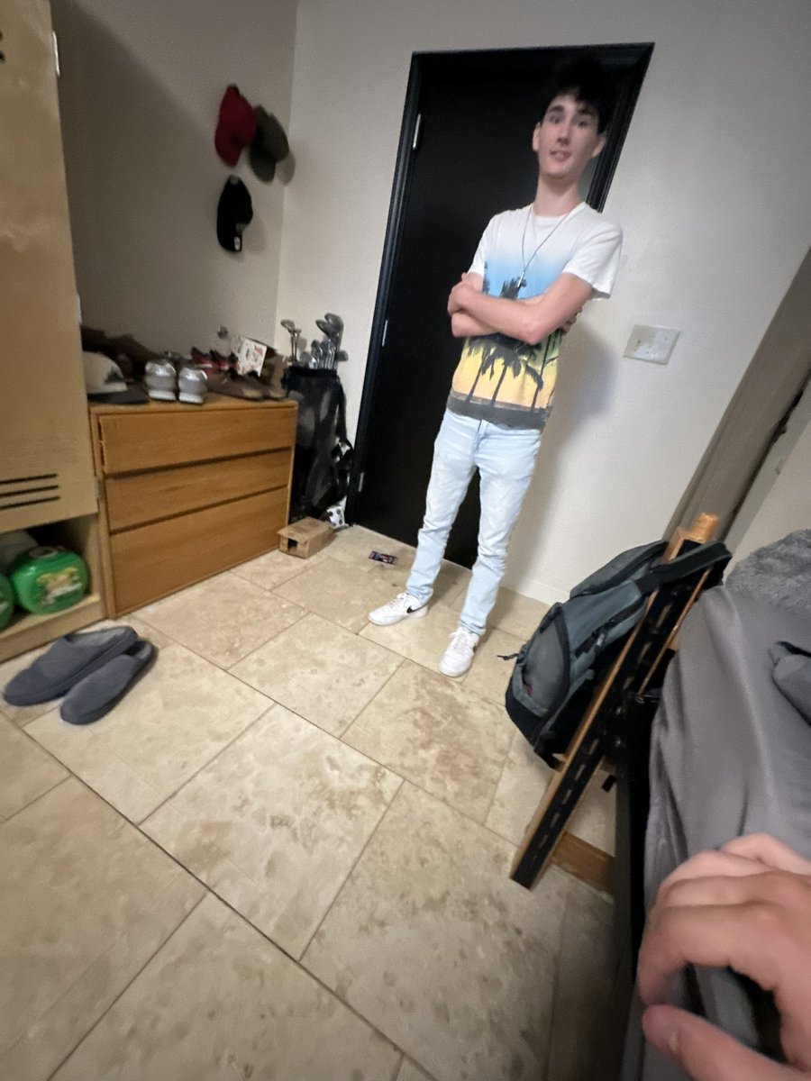 SamuelJ32026879's tweet photo. What the fuck https://t.co/k4f9Nd05lz