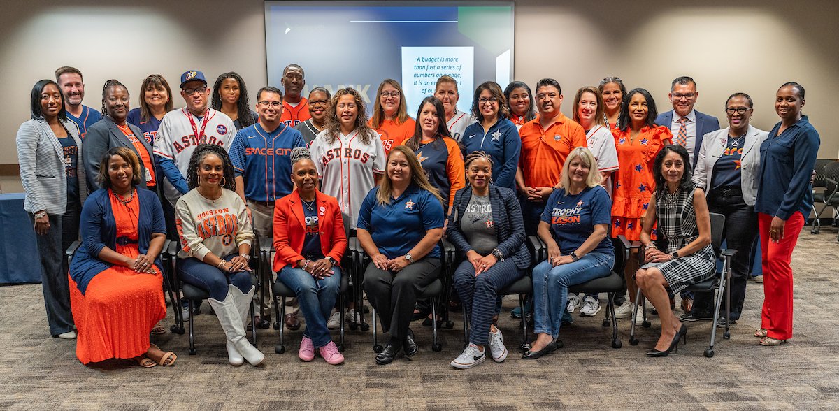 SpringISD's tweet image. 👨‍🏫October is National Principals Month! Let&apos;s give a BIG shoutout to these incredible leaders who shape the future of our students every day. 👏Like and share to show your appreciation for our dedicated school principals!
#WeAreSpring @SpringISD_Super