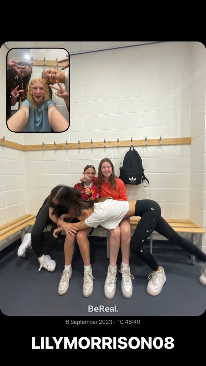 Add me on BeReal. #RealestPersonOnEarth  bere.al/lilymorrison08