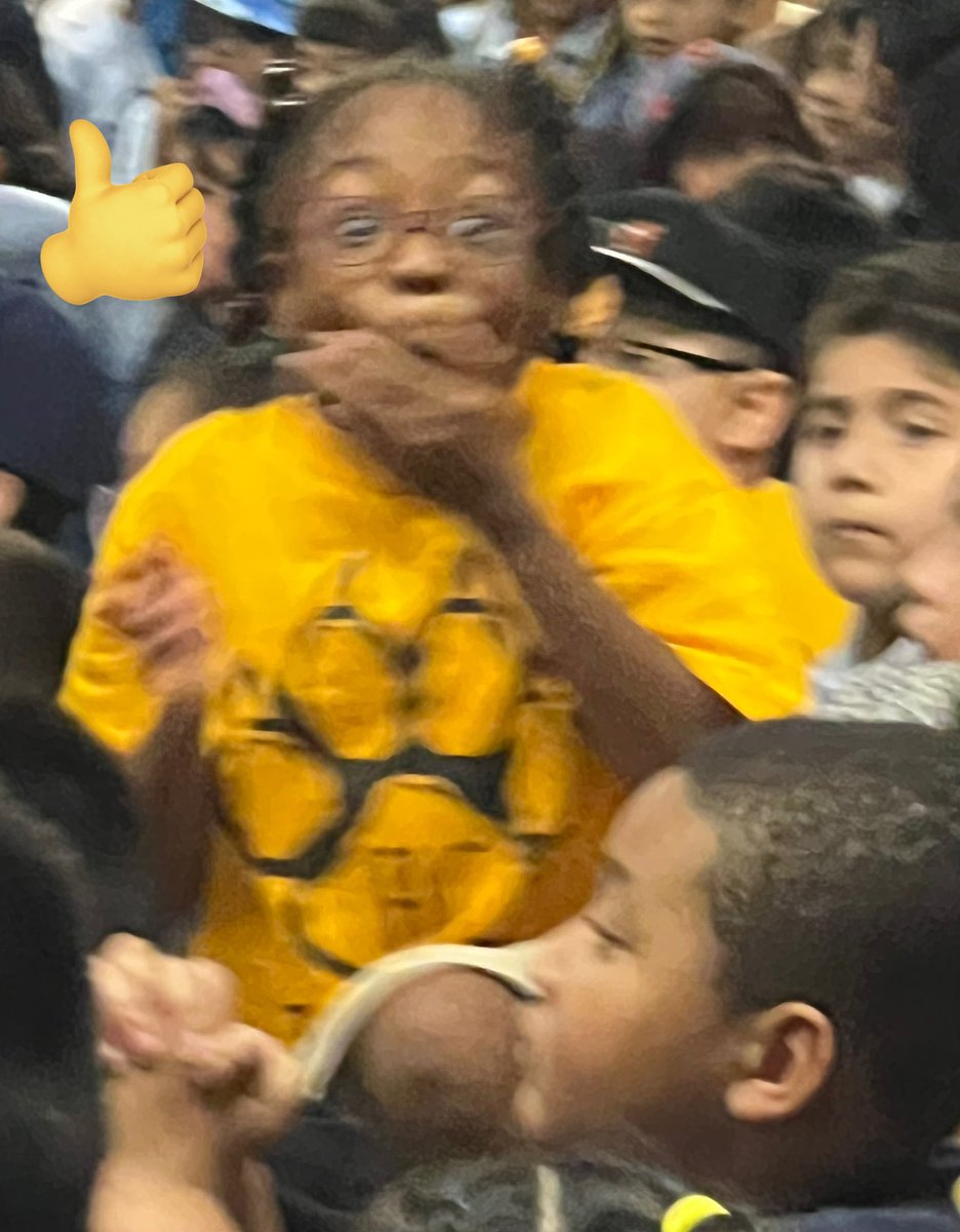 Danielle Vazzana tweet media