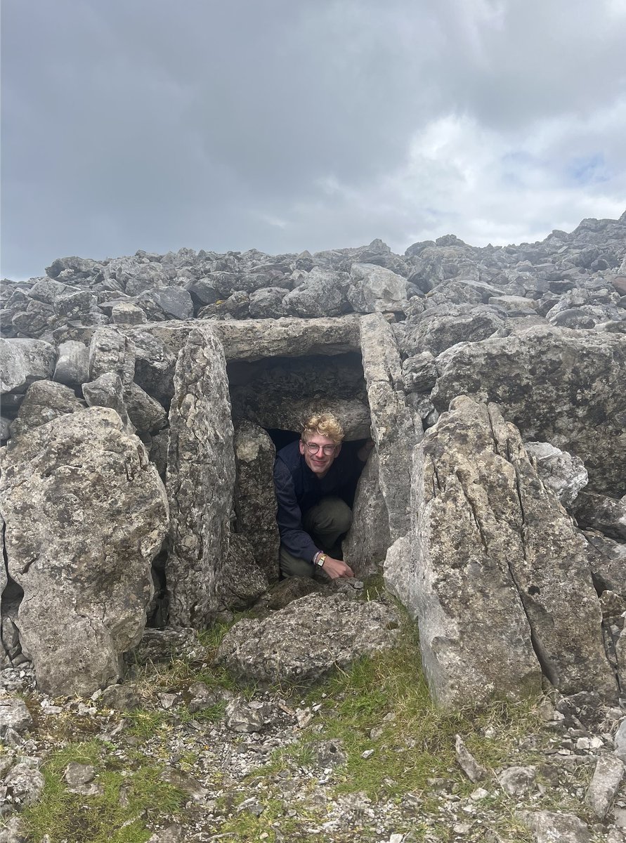 BCIrishStudies's tweet image. #GradStudentSpotlight

PhD student Avner Goldstein spent the summer learning what it really means to do community archaeology in rural Ireland! 

@avnergoldstein