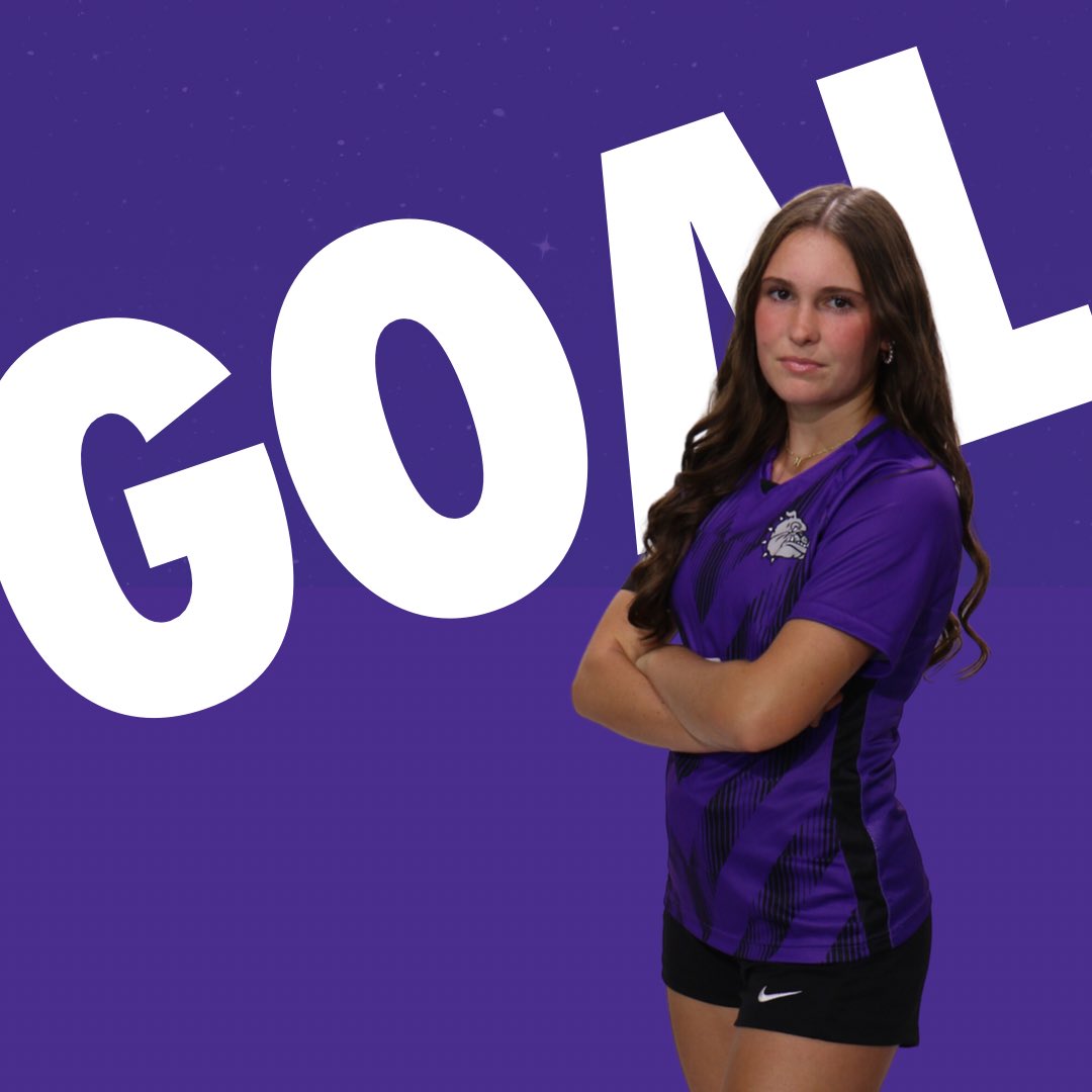 GOAL | 12’

HAILEY HOSKINS

Assist by Kiersten Touloukian

Bulldogs 1, Quakers 0