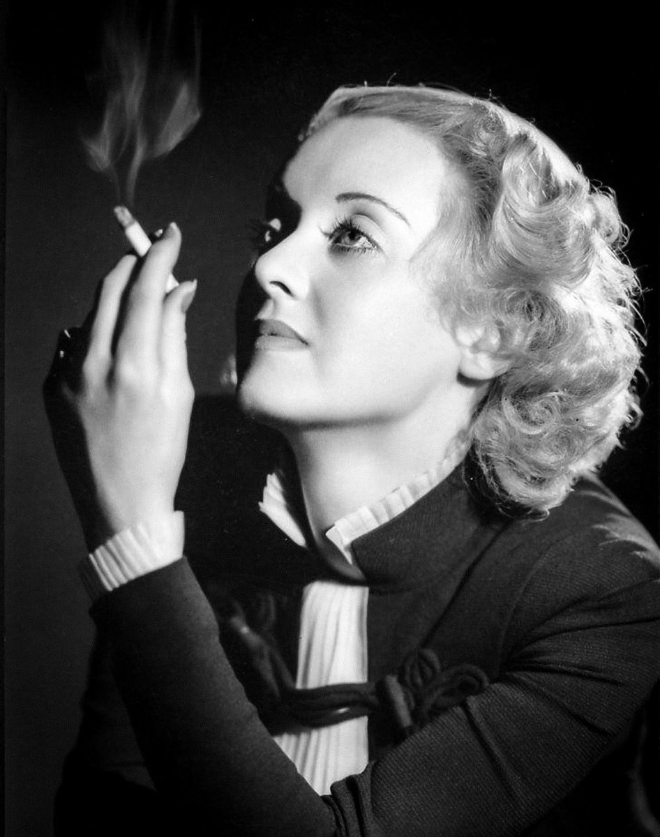 Bette Davis, 1934 - photo portrait by Elmer Fryer