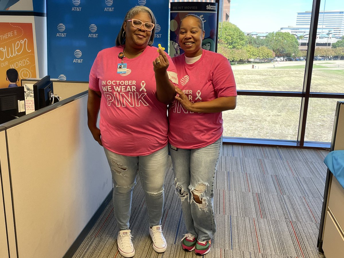 Some more balloon pop winners. Trinkets for all. #scfw2023 #SmithStarzz #WeRtheNac