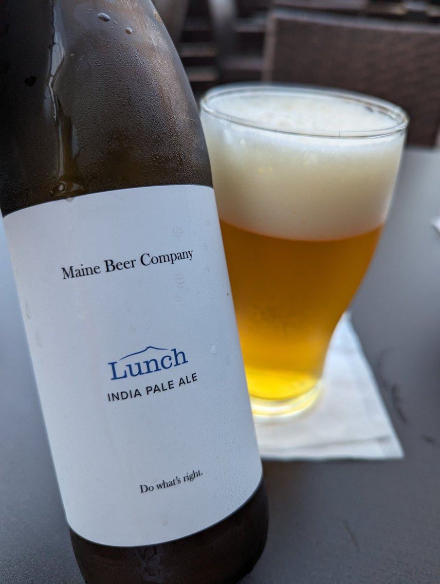 ASFreed's tweet photo. Friday beer time!

#CraftBeer #CraftBottles  

@badhopper @ManvsAle @RealBMaxwell @madrivertoaster @juggbigt @Just4BeerLovers @david_fuz @timmytckr @JonMontag @MartynMcIntosh @lMinglewoodl @SMem1971 @cellmavin @Fiocho @JohanBBT @amethyst_heels https://t.co/yeRaEaiybK
