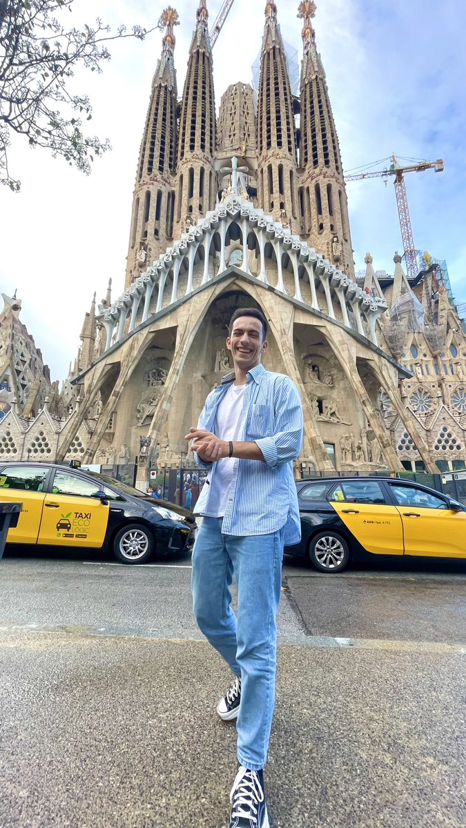 daviddportella's tweet photo. Barcelona 💛 https://t.co/Ap3nuwOVPy