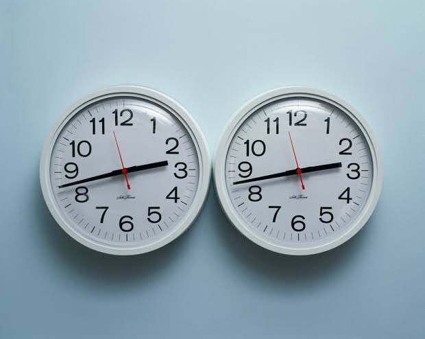 “Untitled” (Perfect Lovers) by Felix Gonzalez-Torres