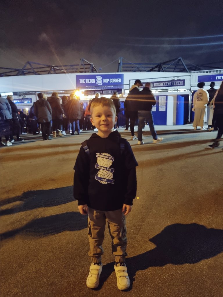 lcoley93's tweet photo. Little man's first night game 🔵⚪️ #BCFC #KRO https://t.co/MnG2uG2LPJ