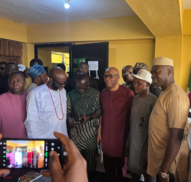 Dorryokojie's tweet photo. EDO 2024 Labour Party Aspirants meet with the National Chairman and State Excutives.
Azeme Azena
Aletor Adolphus
@dorryokojie #MrCapacity
Chief Daniel Matthew Eghonghon
Ernest Abegbe
Kingsley Ulinfun
Dennis Aikoriogie
United in Politics, Stronger for Progress
#EDO2024 https://t.co/u5O7YBD568